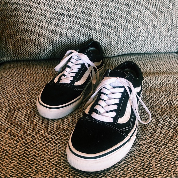 Vans Shoes - Black Old Skool Vans